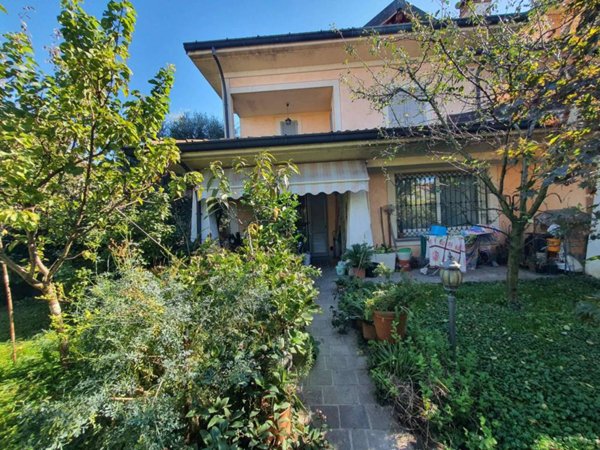 casa indipendente in vendita a Trescore Cremasco