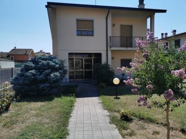 casa indipendente in vendita a Trescore Cremasco