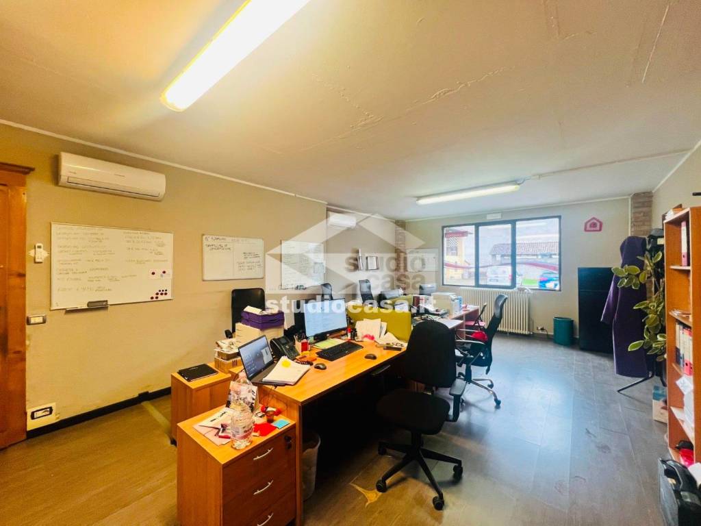 locale commerciale in vendita a Trescore Cremasco
