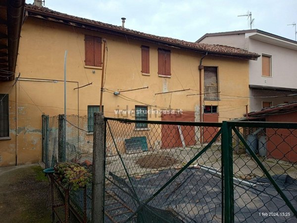 casa indipendente in vendita a Trigolo