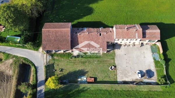 casa indipendente in vendita a Trigolo
