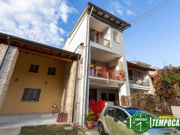 casa indipendente in vendita a Vaiano Cremasco