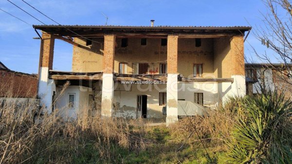 casa indipendente in vendita a Vaiano Cremasco