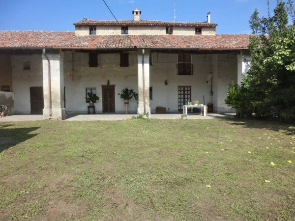 casa indipendente in vendita a Vaiano Cremasco