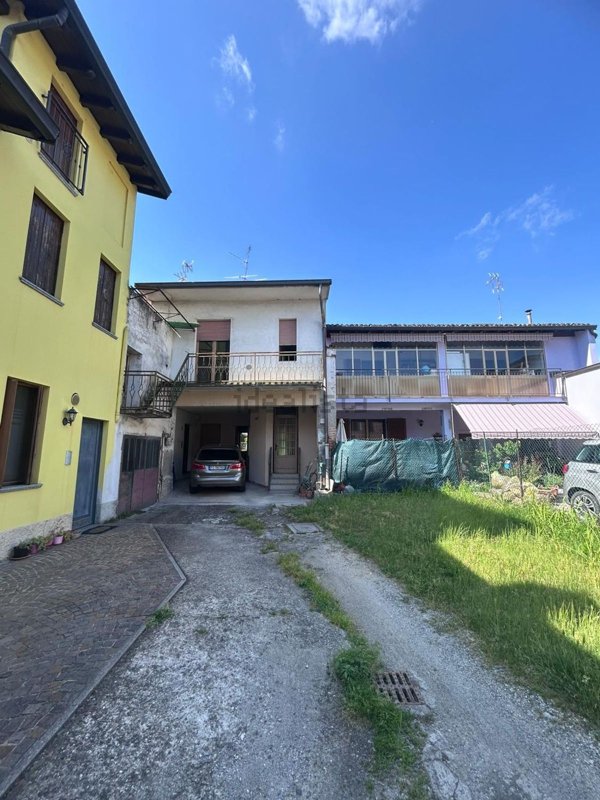 casa indipendente in vendita a Vaiano Cremasco
