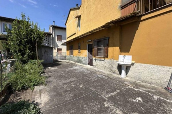 casa indipendente in vendita a Vaiano Cremasco