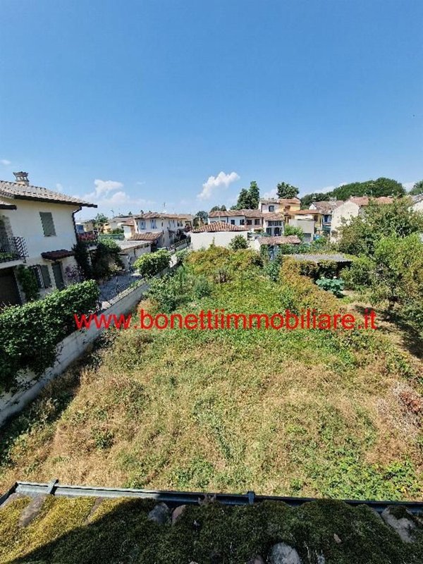 casa indipendente in vendita a Vaiano Cremasco
