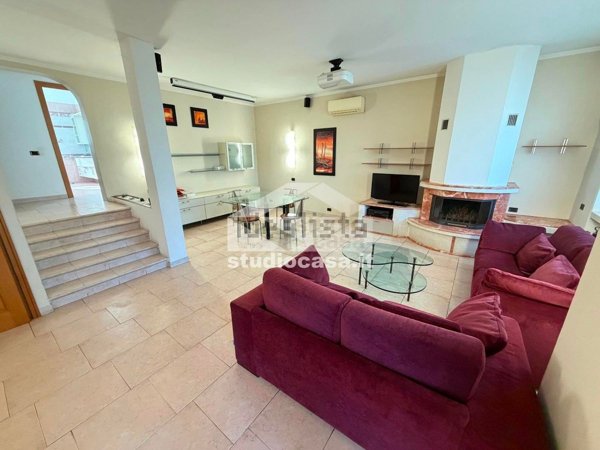 casa indipendente in vendita a Vaiano Cremasco