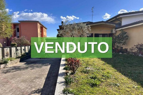 casa indipendente in vendita a Vaiano Cremasco