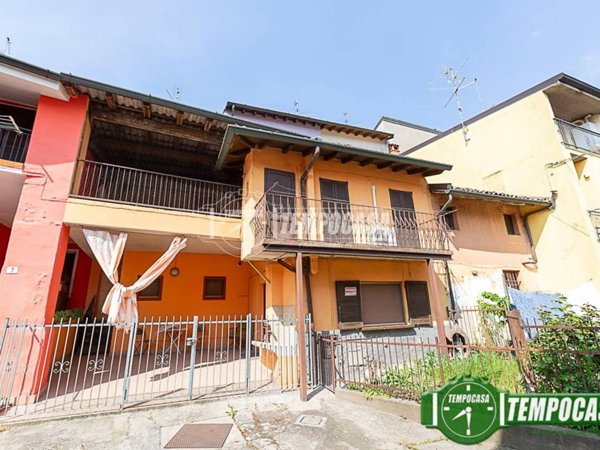casa indipendente in vendita a Vaiano Cremasco