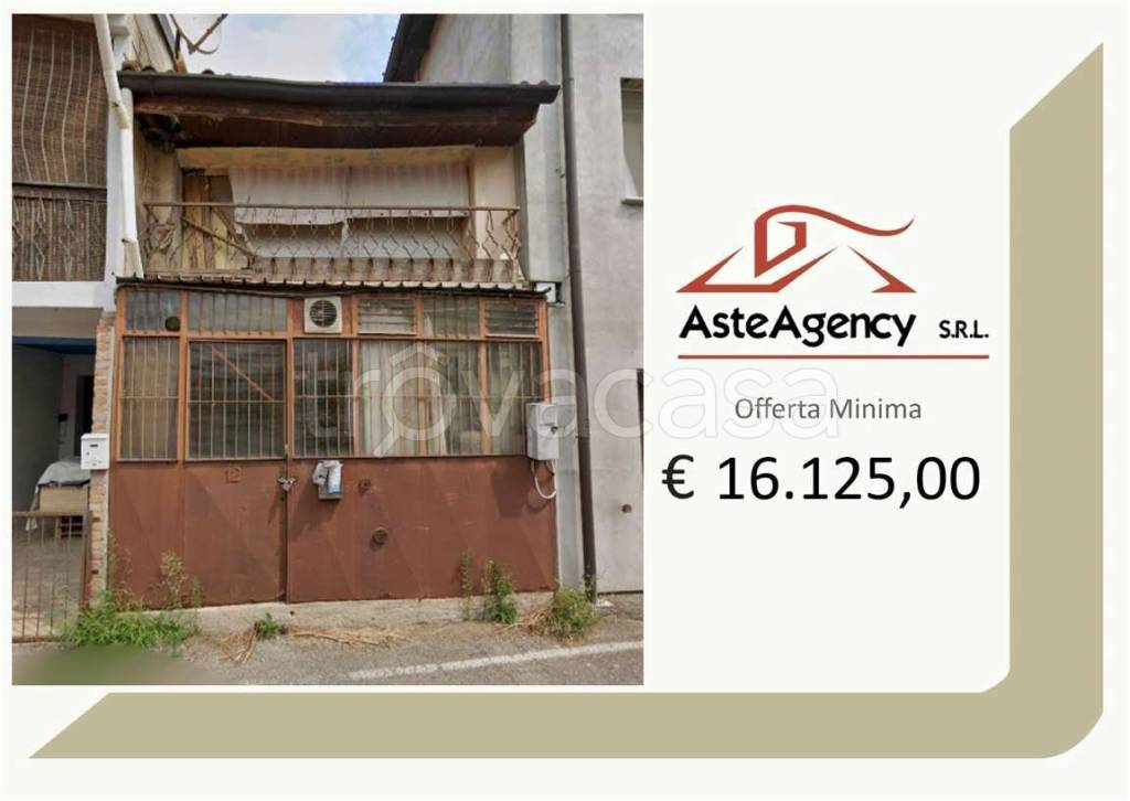 casa indipendente in vendita a Vaiano Cremasco