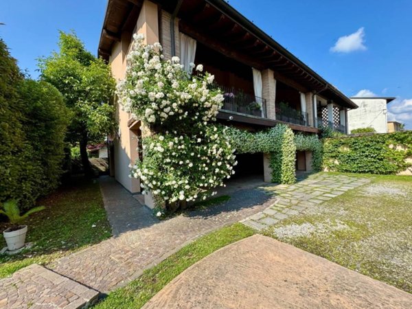 casa indipendente in vendita a Vailate