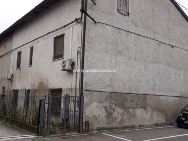 appartamento in vendita a Vailate