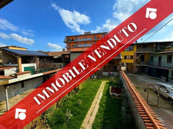 casa indipendente in vendita a Vailate