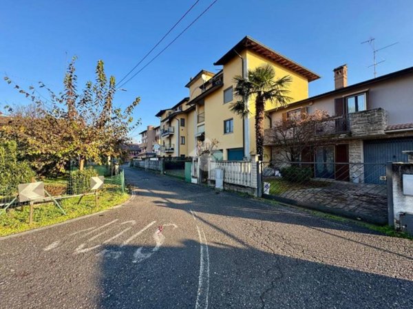 appartamento in vendita a Vailate