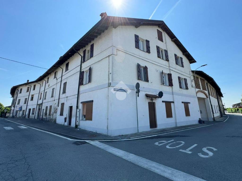 appartamento in vendita a Vailate
