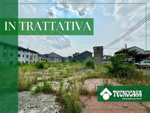 terreno edificabile in vendita a Vailate