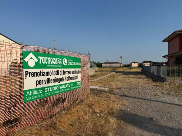 casa semindipendente in vendita a Vailate