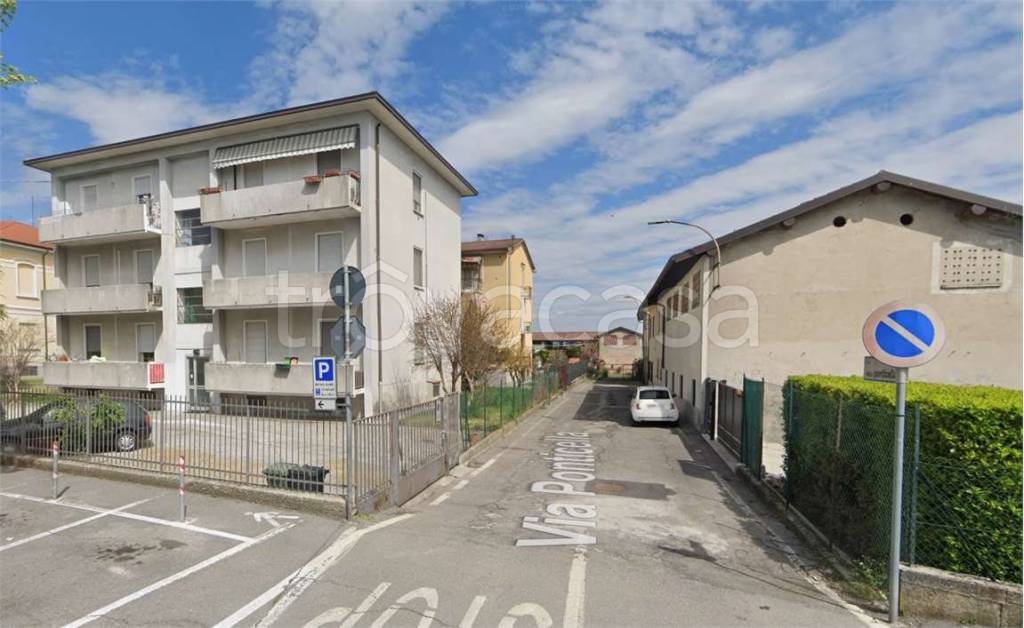 appartamento in vendita a Vailate