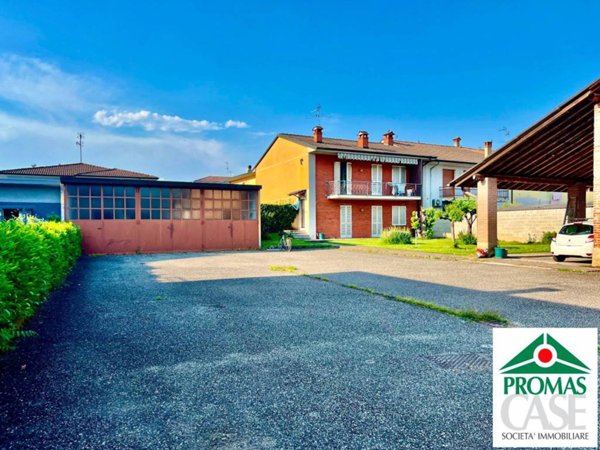 casa indipendente in vendita a Vailate