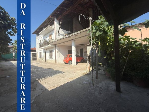 casa indipendente in vendita a Vailate