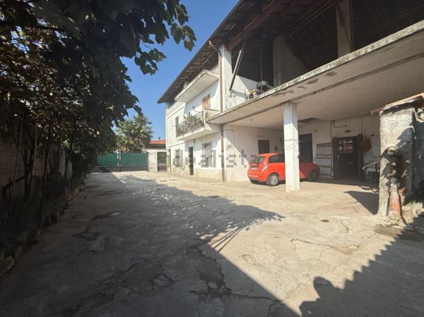 appartamento in vendita a Vailate