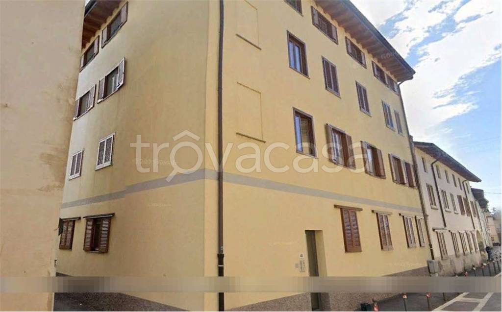 appartamento in vendita a Vailate