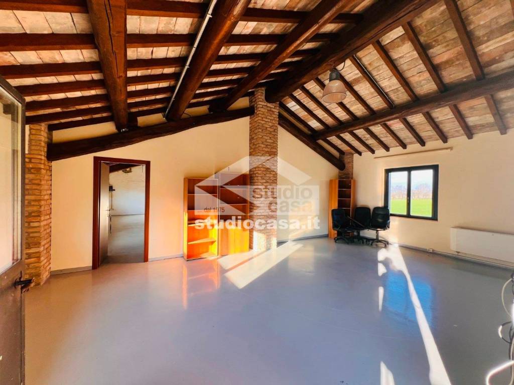 casa semindipendente in vendita a Vailate