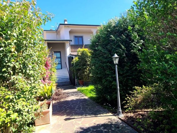 appartamento in vendita a Vailate