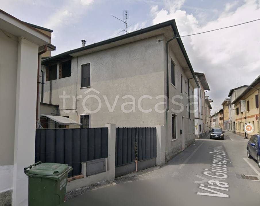 casa indipendente in vendita a Vailate