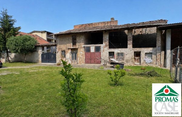 casa indipendente in vendita a Vailate