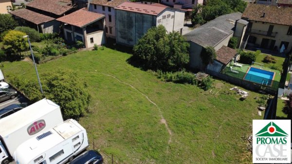 terreno edificabile in vendita a Vailate