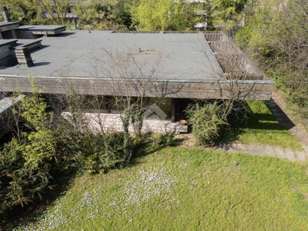 casa indipendente in vendita a Vescovato