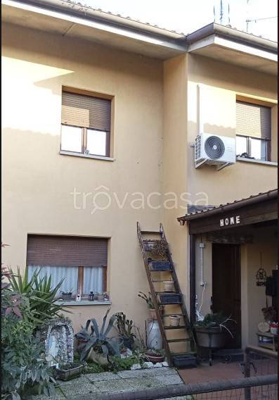 casa indipendente in vendita a Vescovato