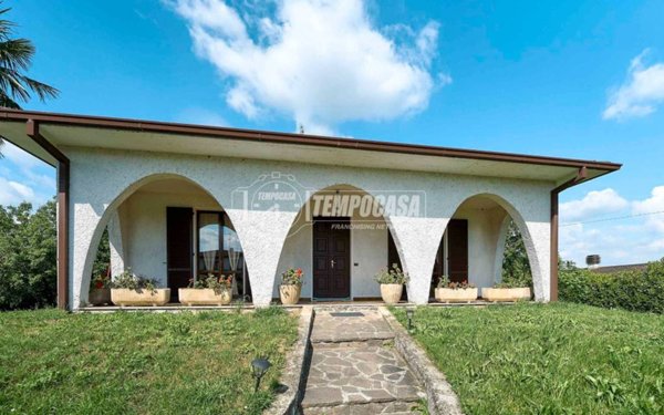 casa indipendente in vendita a Vescovato