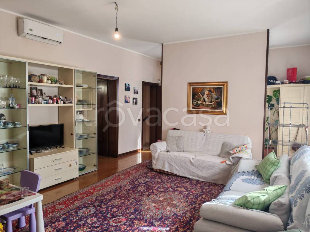 casa indipendente in vendita a Vescovato