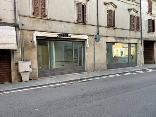 negozio in vendita a Vescovato
