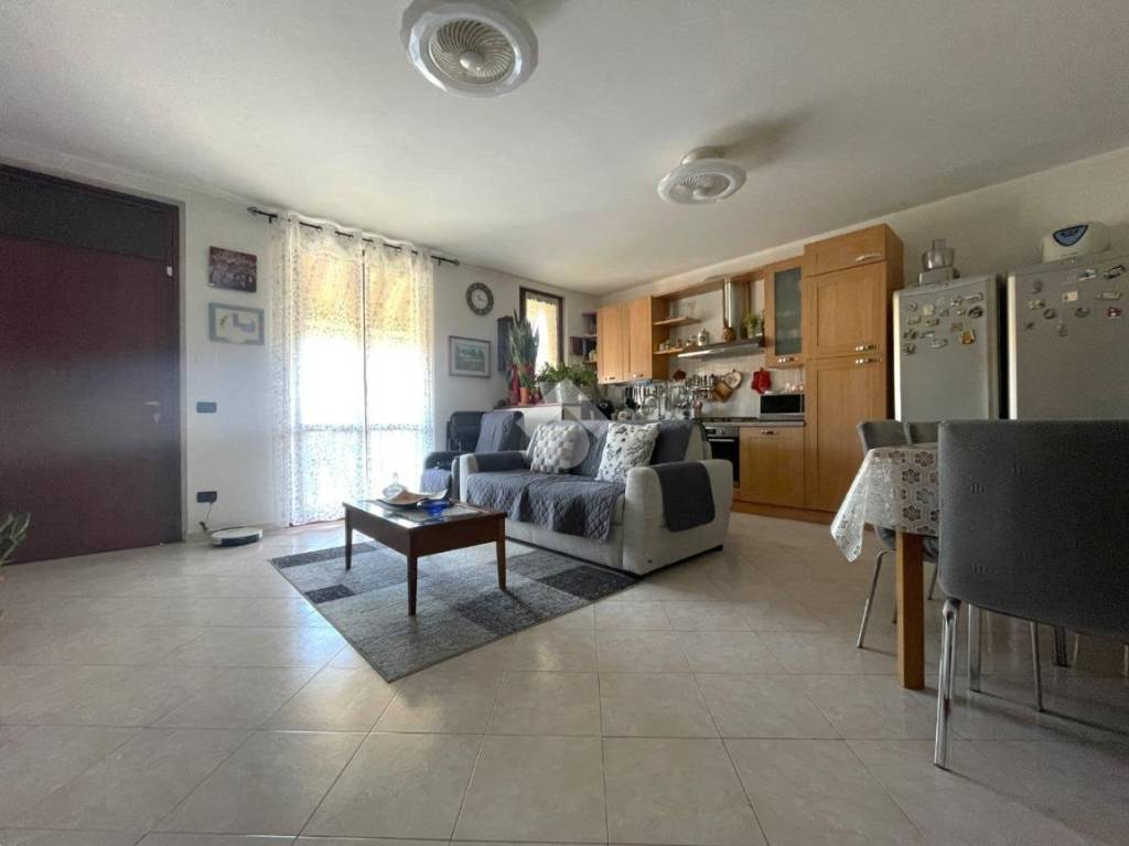 casa indipendente in vendita a Vescovato