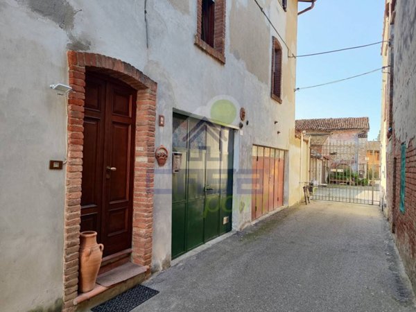 casa indipendente in vendita a Vescovato