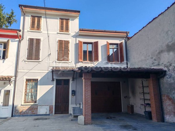 casa indipendente in vendita a Vescovato