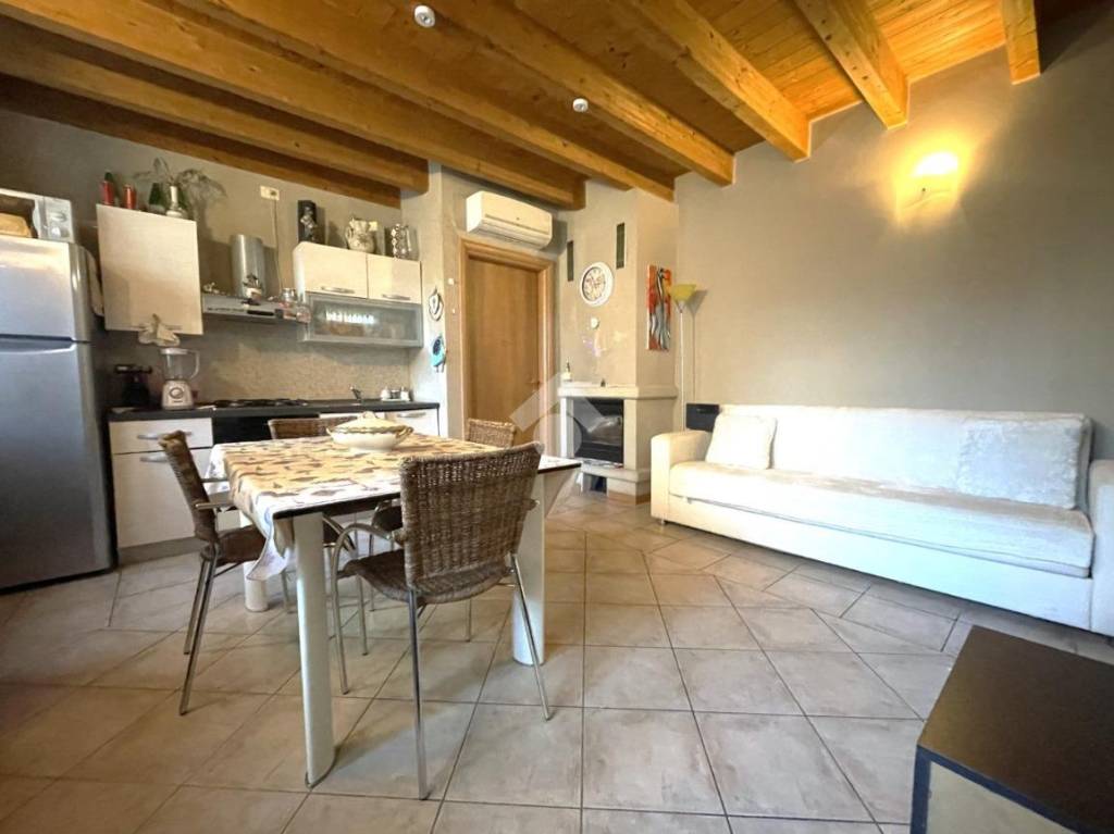 appartamento in vendita a Vescovato