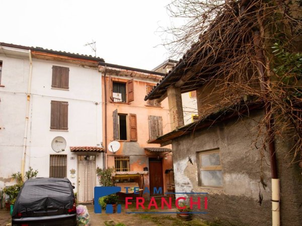 casa indipendente in vendita a Vescovato