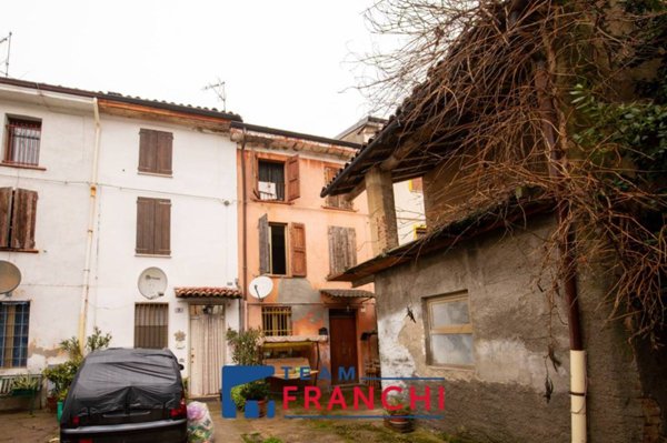 casa indipendente in vendita a Vescovato