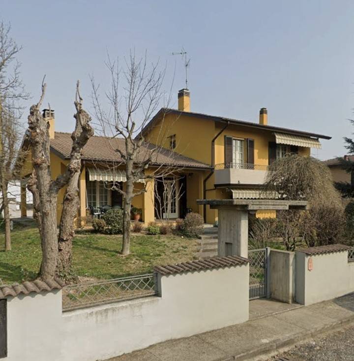 casa indipendente in vendita a Vescovato