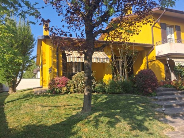 casa indipendente in vendita a Vescovato