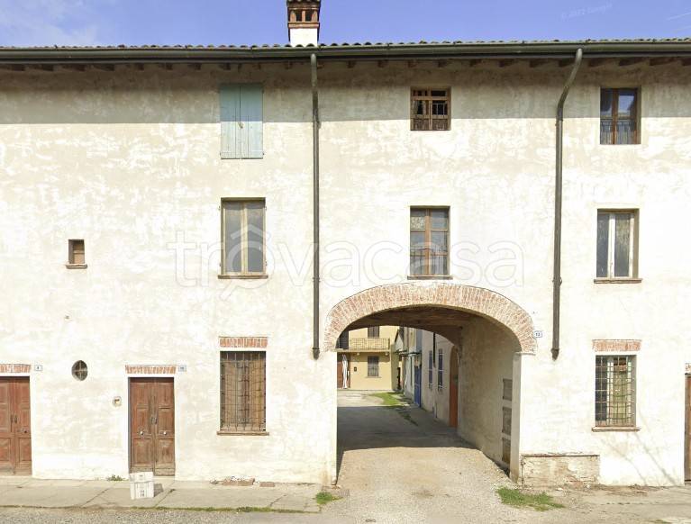 casa indipendente in vendita a Vescovato
