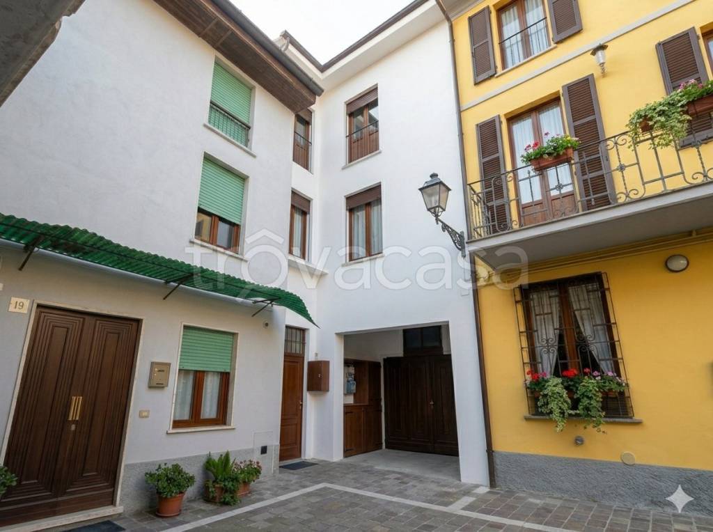 casa indipendente in vendita a Vescovato