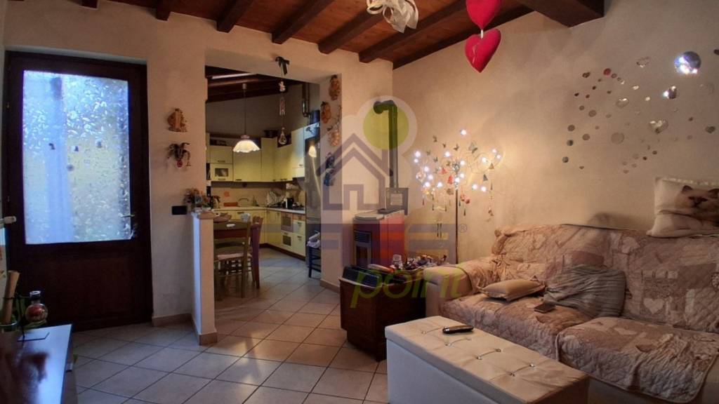 casa indipendente in vendita a Vescovato