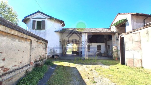 casa indipendente in vendita a Vescovato