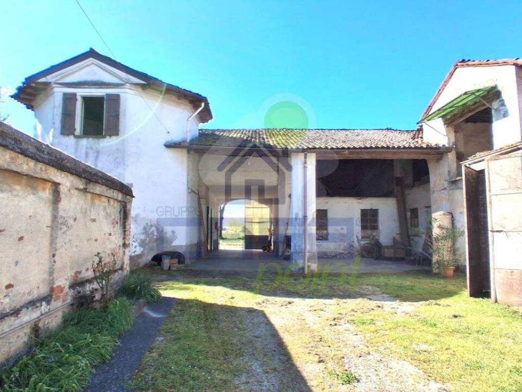 casa indipendente in vendita a Vescovato